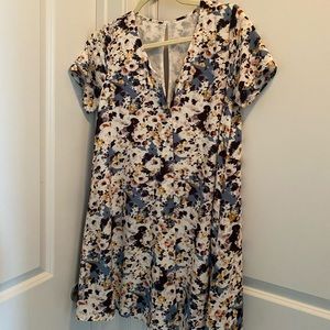 Women’s casual dress